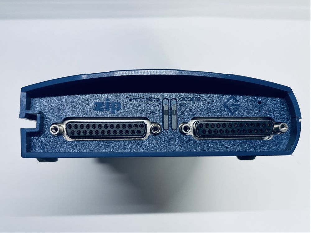 Drive Externa Iomega Zip 250/100 - Com 10 discos extra