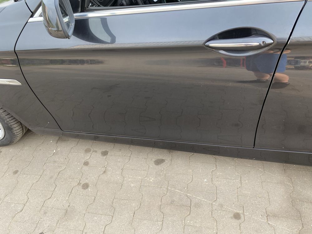 Drzwi prawy lewy przod przednie bmw f10 f11 a90 Europa