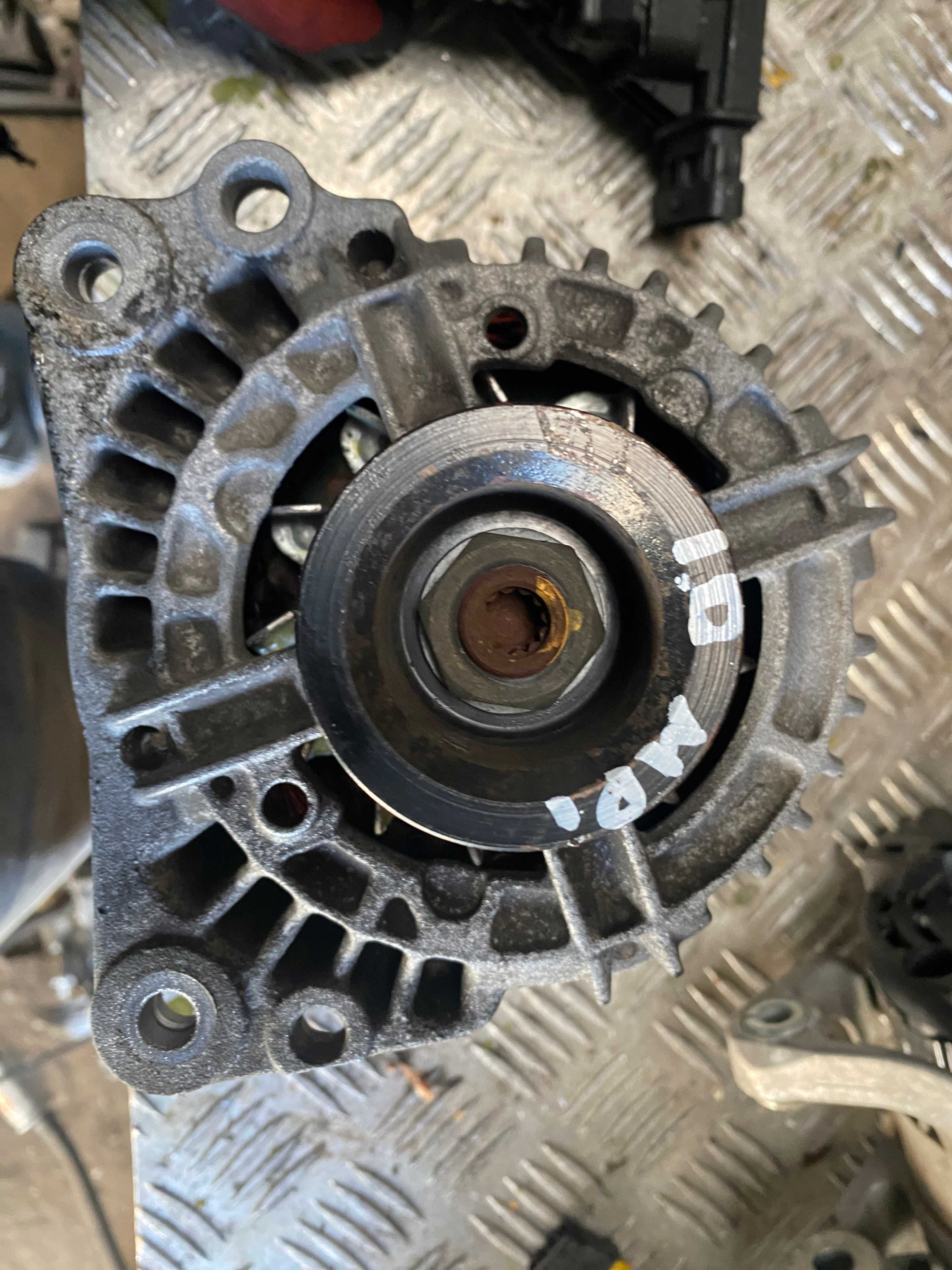 Alternator 1.0 MPI Seat Ibiza VW Polo Lupo 0379.0302.5L Bosch 70A.