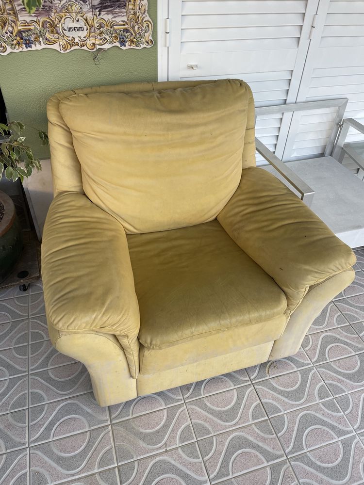 Sofá + poltronas