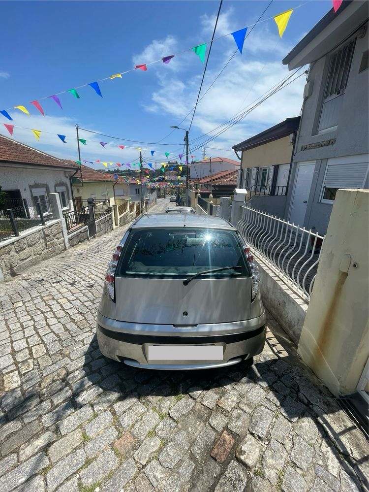 Fiat Punto Sport 1.2i 16V
