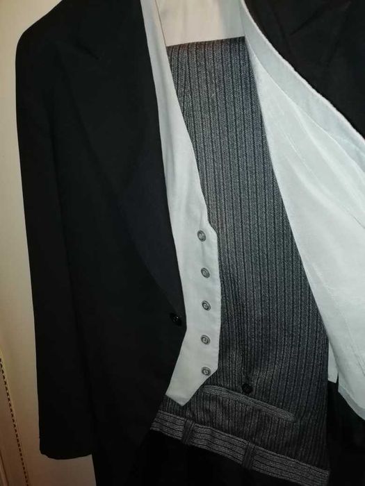 Fraque + calças + colete