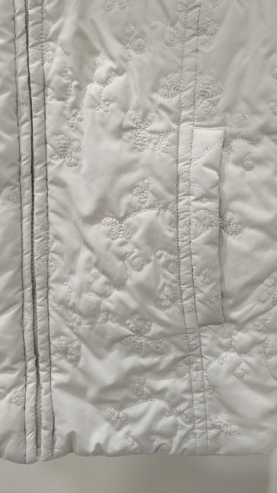 Bezrękawnik damski biały M Reserved