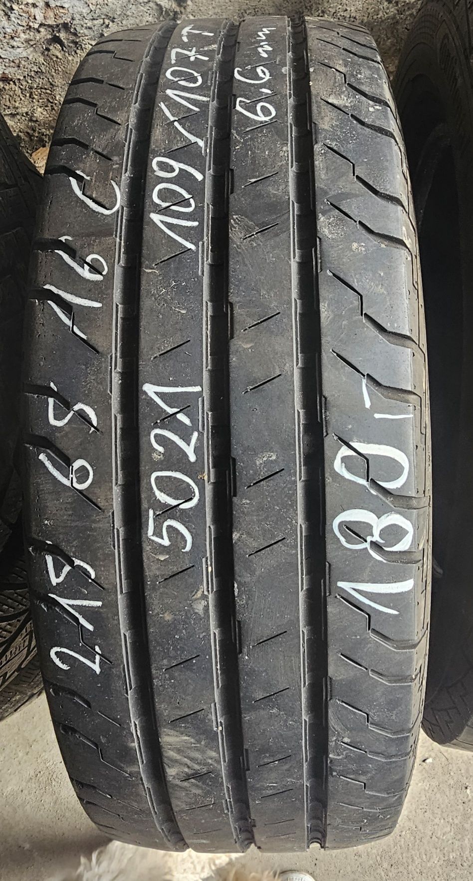215/65R16C Continental Conti Van Contact 100 Lato