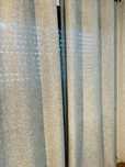 Cortinas de diversas cores