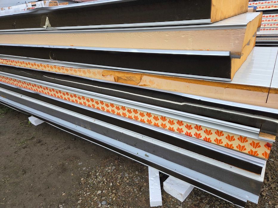 Płyta pir dachowa 12 cm uszkodzona