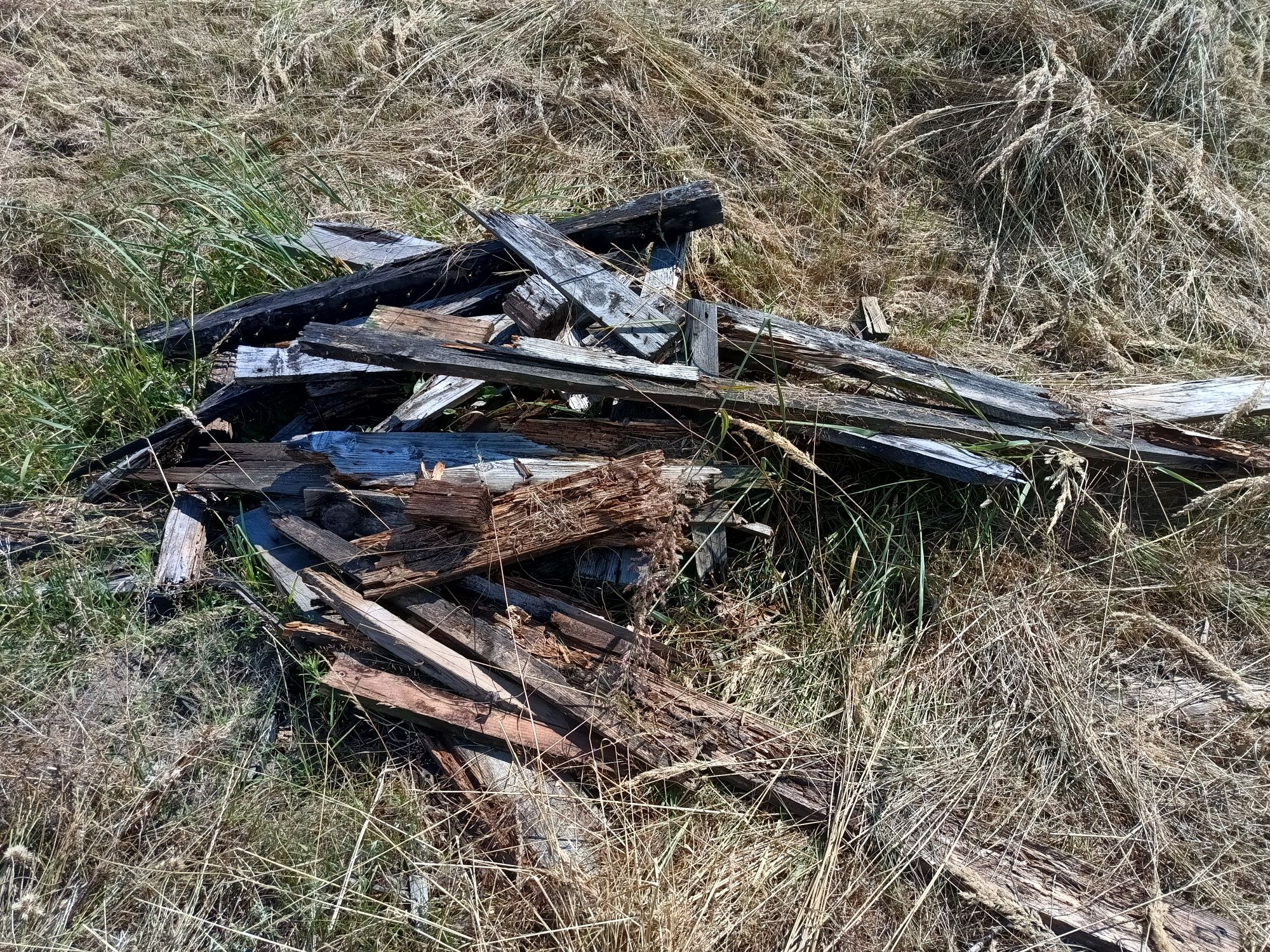 Drewno opałowe kominkowe patyki, gałęzie, palety na opał 32-067 Rudno