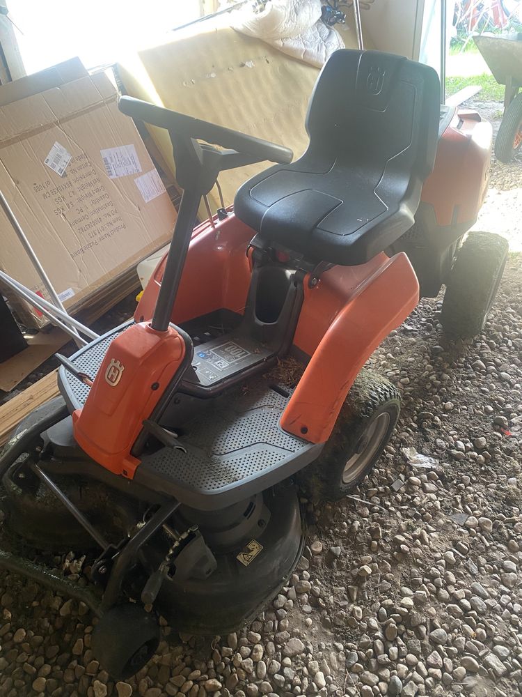 Kosiarka traktorek husqvarna