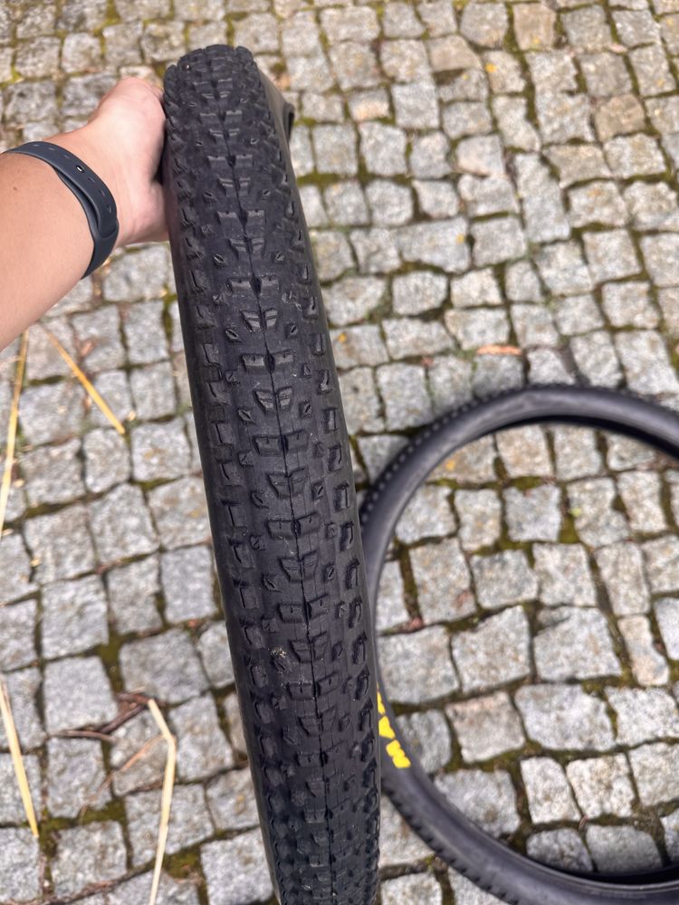 opona maxxis 29 rekon race