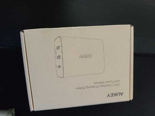 AUKEY Carregador 72W