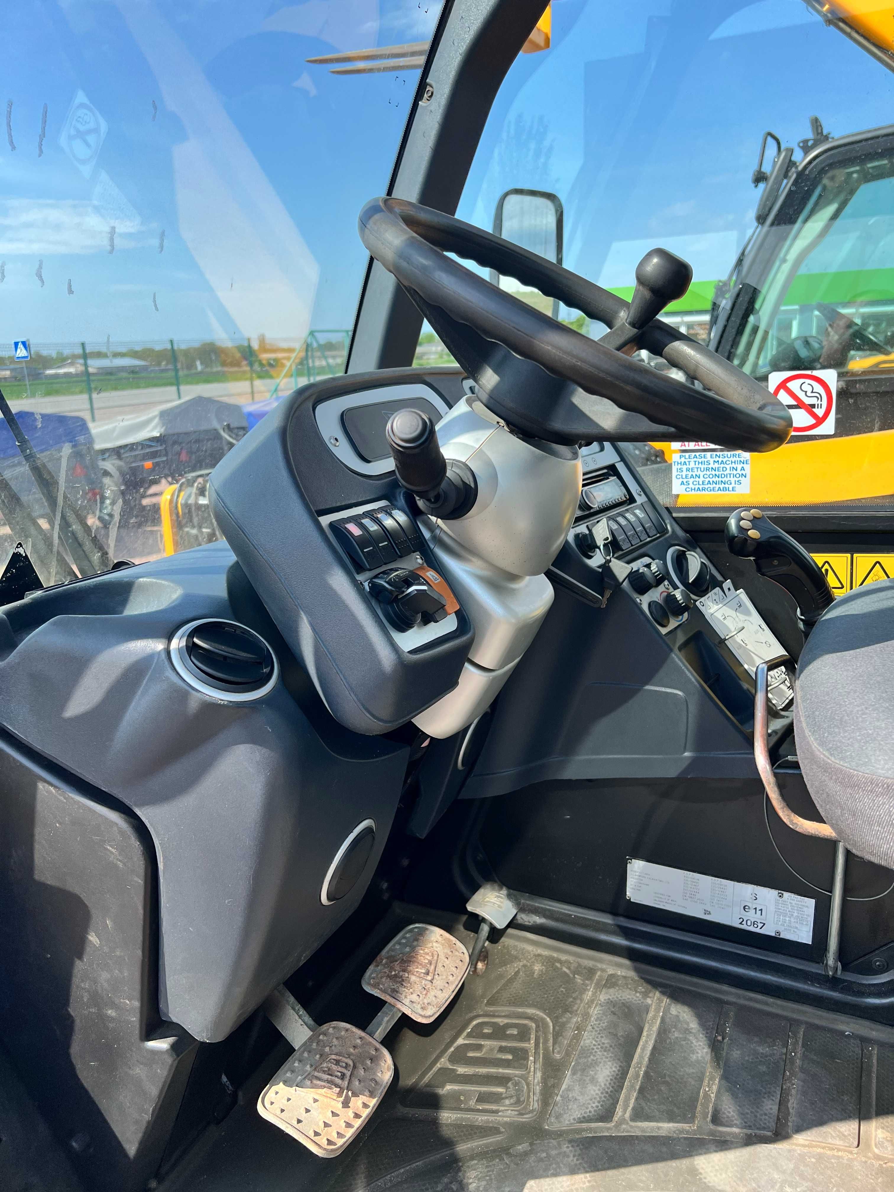 Продається телескопічний навантажувач JCB 535-95 2010 р.в