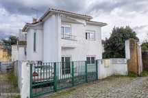 Moradia T3 para arrendamento