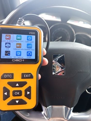 Máquina de Diagnóstico Automóvel c/ ligação OBD leitor de erros - Nova