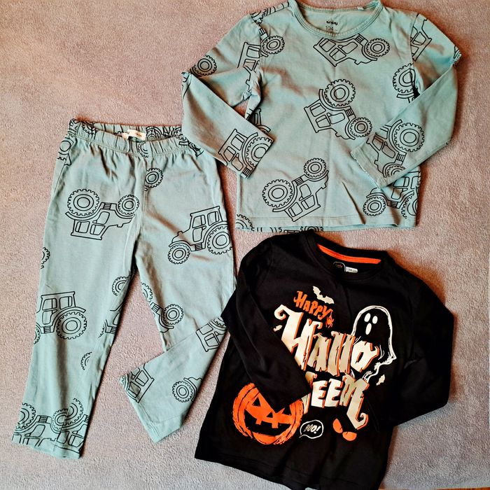 Piżama dla chłopca 104 GRATIS bluzka Halloween