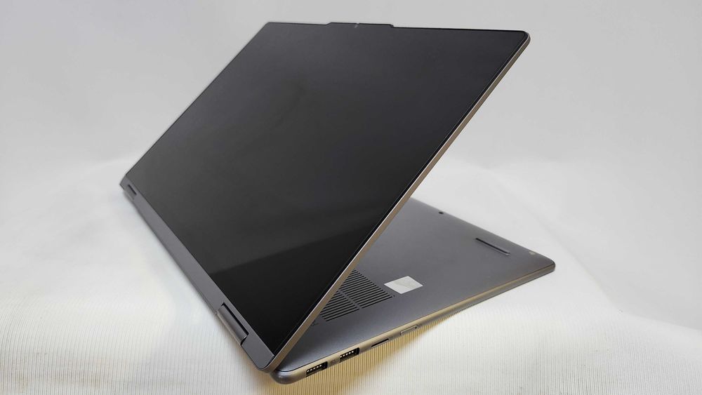 Lenovo Yoga 7  Ryzen 5 7535U  8  512
