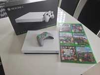 Sprzedam  Xbox one x w zestawie z grami 8
