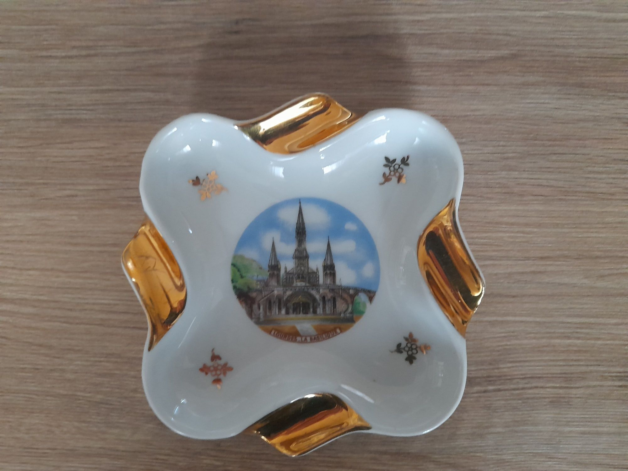 Porcelanowa popielniczka Limoges France