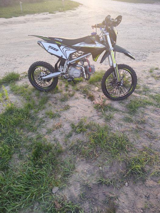 Cross Asix MZK 125
