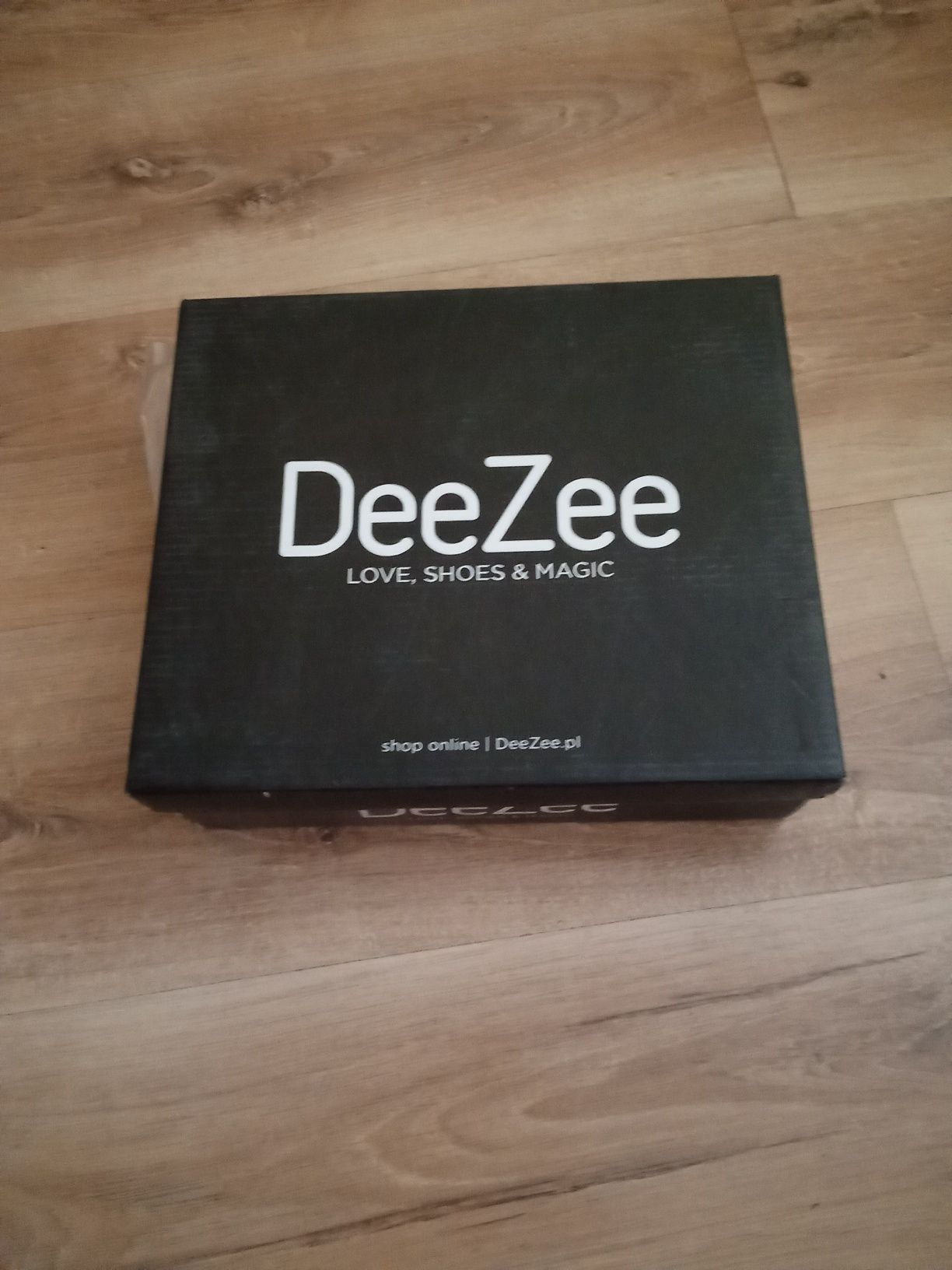 Ładne kozaczki firmy Dee Zee roz 37 aktualne
