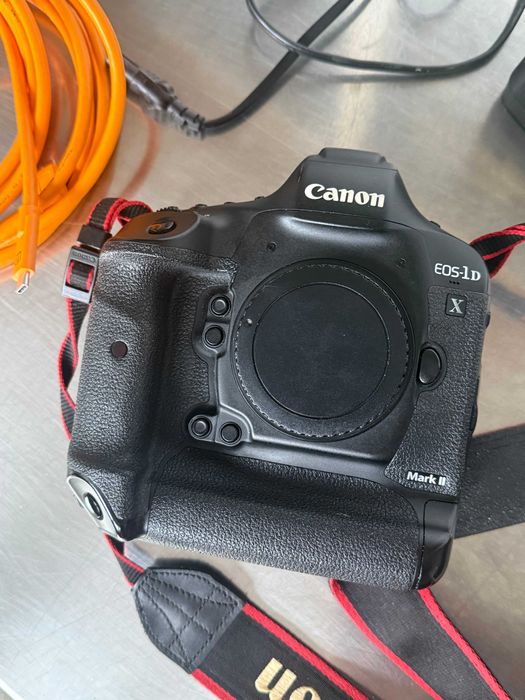 Canon 1dx mark  II