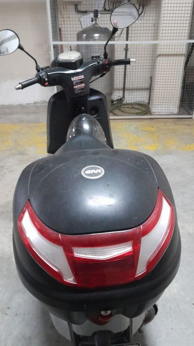 Vendo Mota scooter fosti