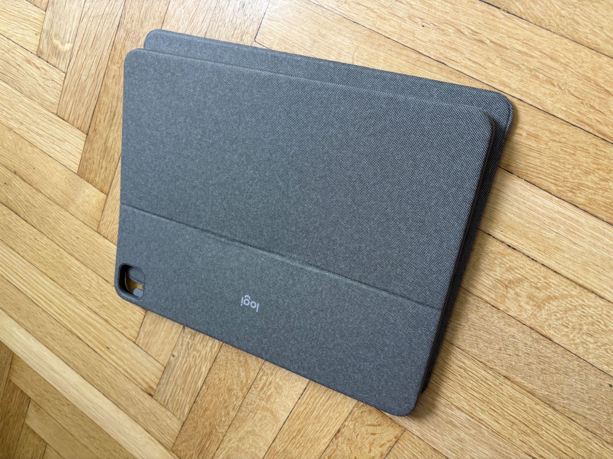 Etui Klawiatura Logitech Combo Touch do iPada Pro 12,9 (5. gen)