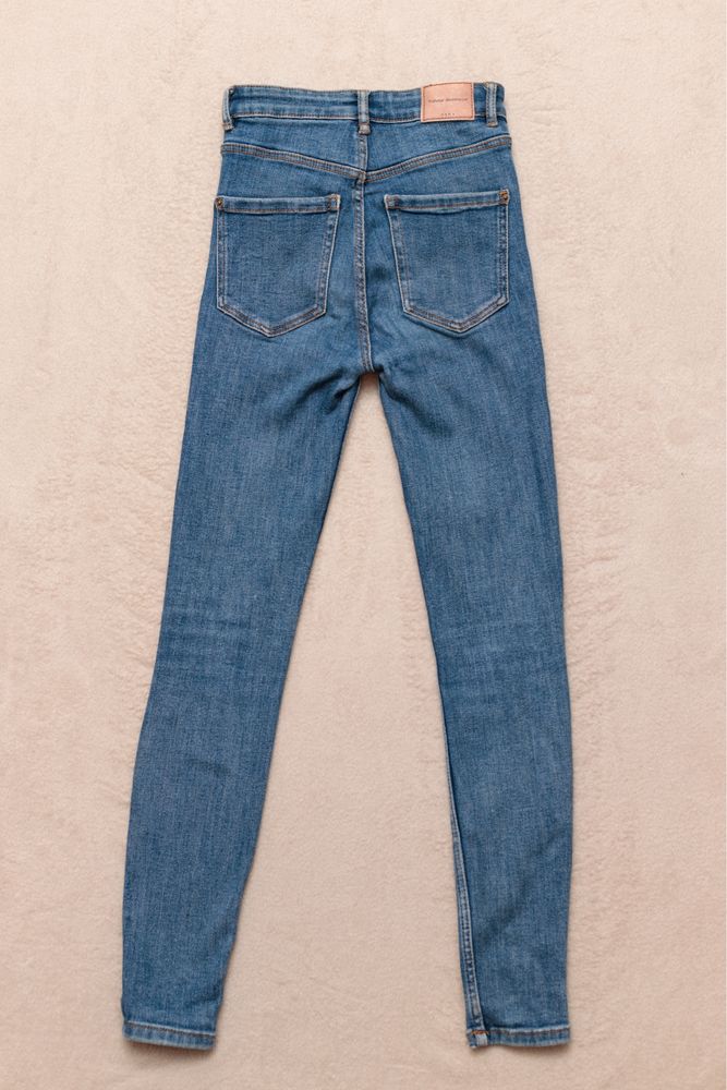 Жіночі джинси ZARA TRAFIC DENIMWEAR- розмір(52 )