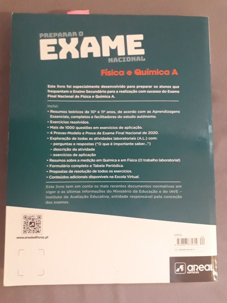 Livro de preparação para o exame Física e Química A