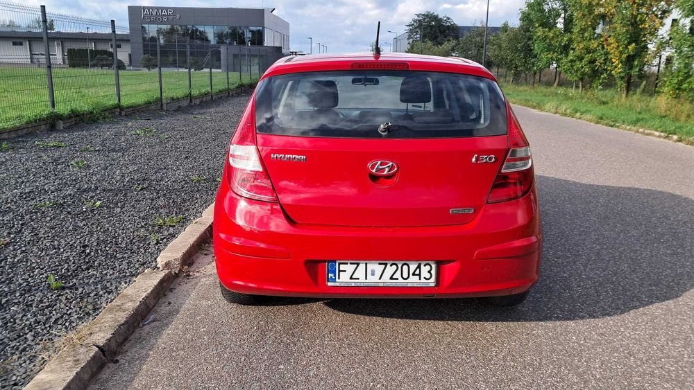 Hyundai i30 1.6 CRDi 90 KM 2009r Klima 1wł w PL  Ładny Sprawny