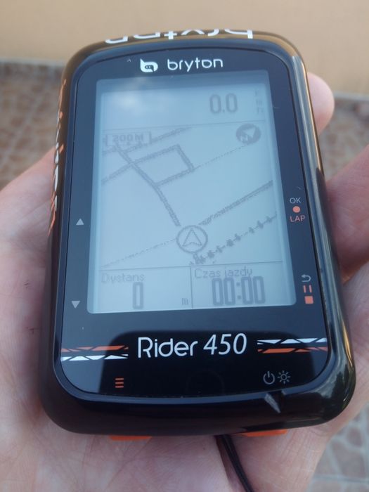 Bryton Rider 450 - nawigacja, licznik rowerowy