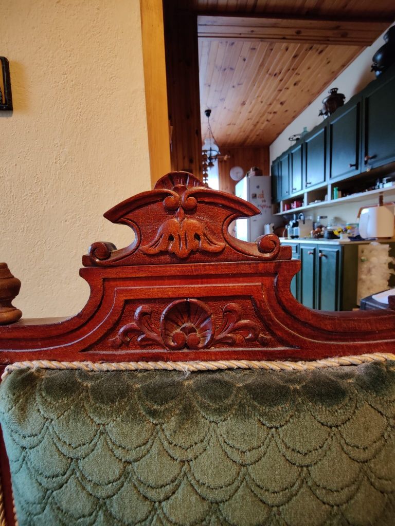 Antyki komplet - sofa i trzy krzesła .