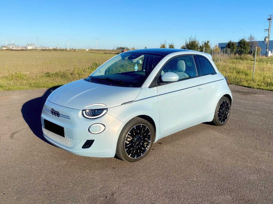 2021 Fiat 500e Icon
