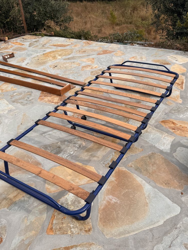 Cama dobrável / Divan