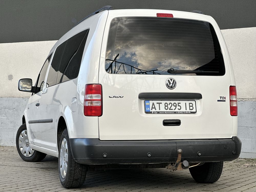 Volkswagen Caddy 1.6tdi 2012р довга база пасажир MAXI