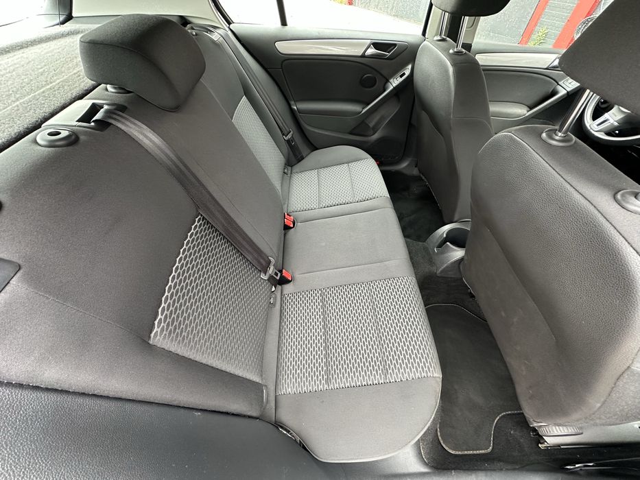 Golf VI 2011r lift 150tys przebiegu benzyna Nowy rozrzad