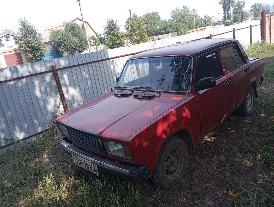 Продам ваз  2107