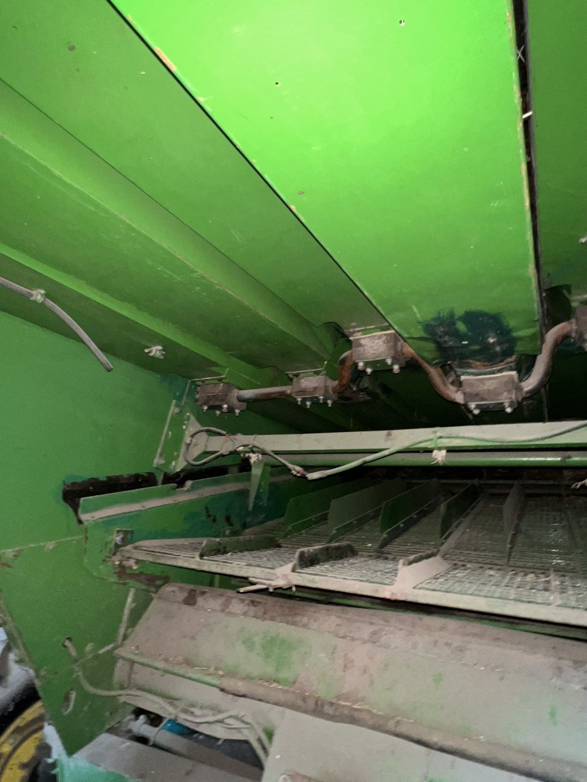 John Deere 1174; 1085 Hydro 4