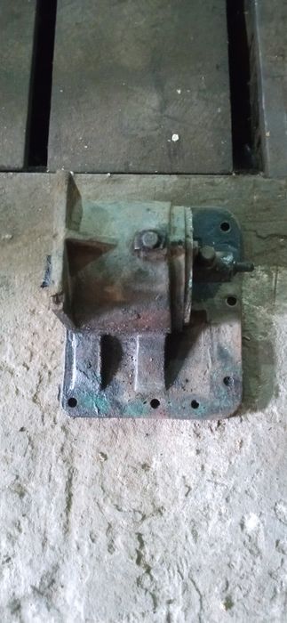 Привод екскаватора ЮМЗ