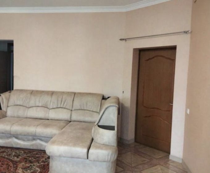 Продается дом в Александровке