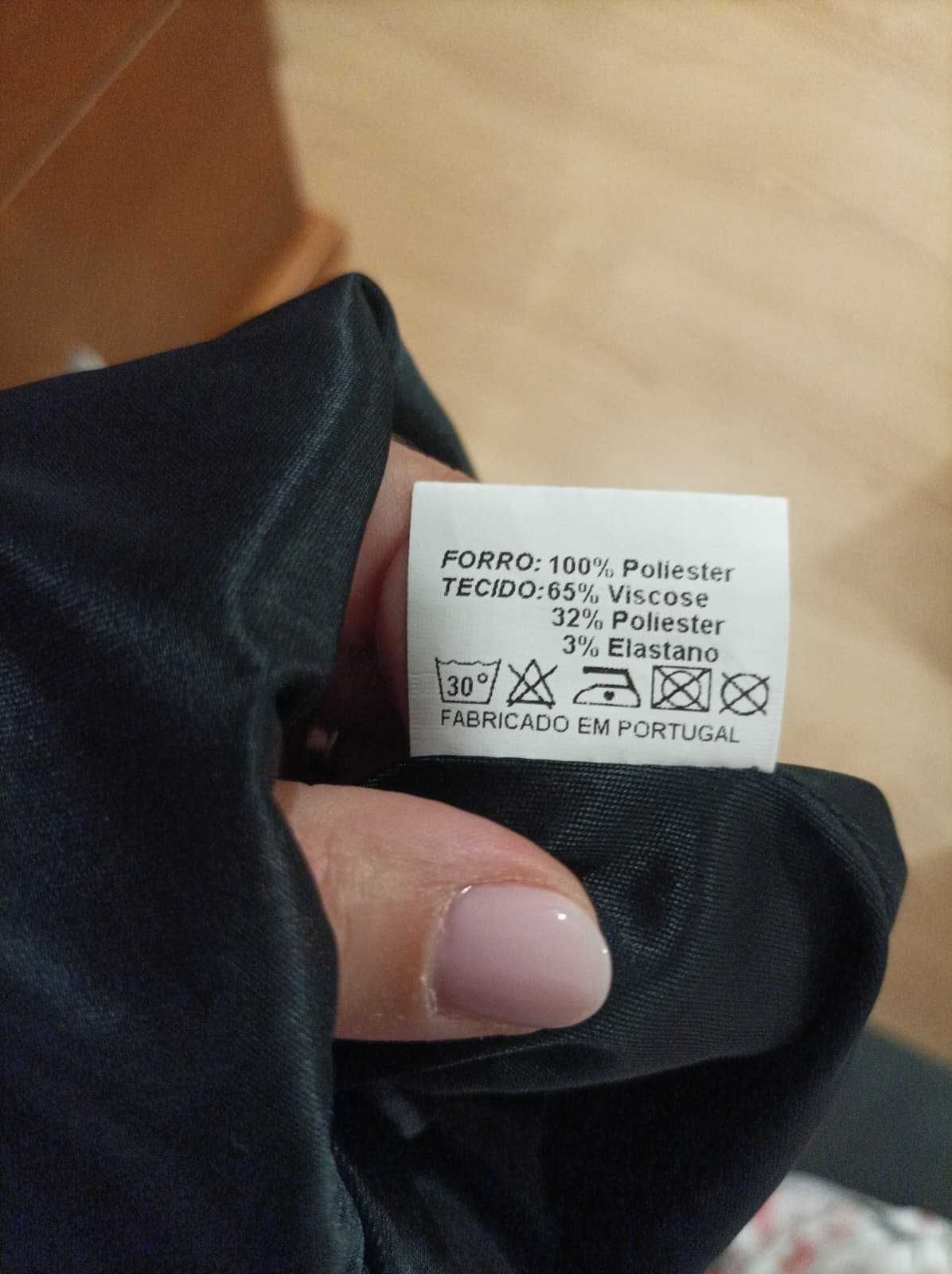 Vestido sem manga