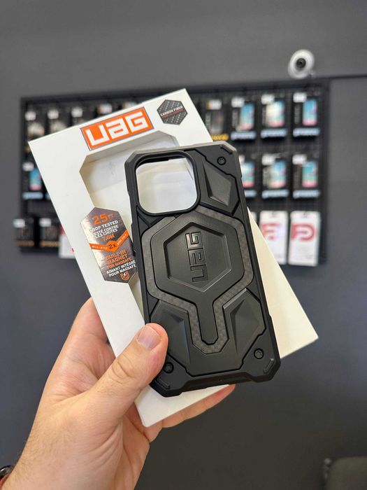 Чохол UAG Monarch Pro Magsafe Carbon iPhone 16 Pro Black (Original)