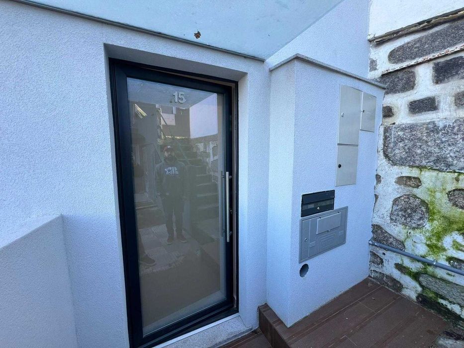 Moradia T1 para arrendar – Bairro Artur de Freitas, nº 15