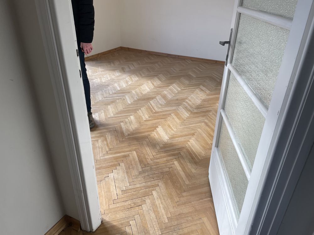 Parkiet używany 60-80m2