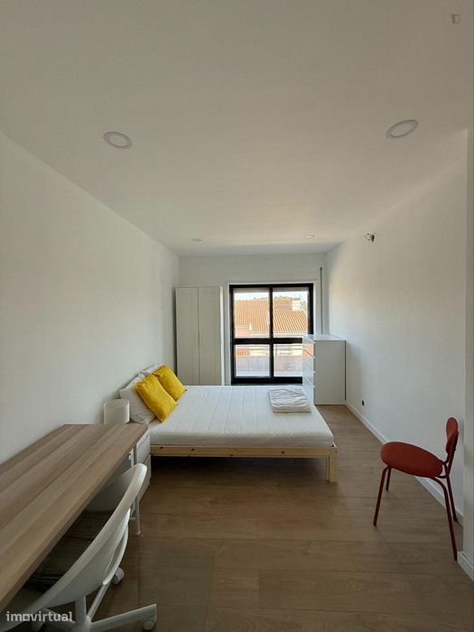 794933 - Suite com cama de casal, com varanda...