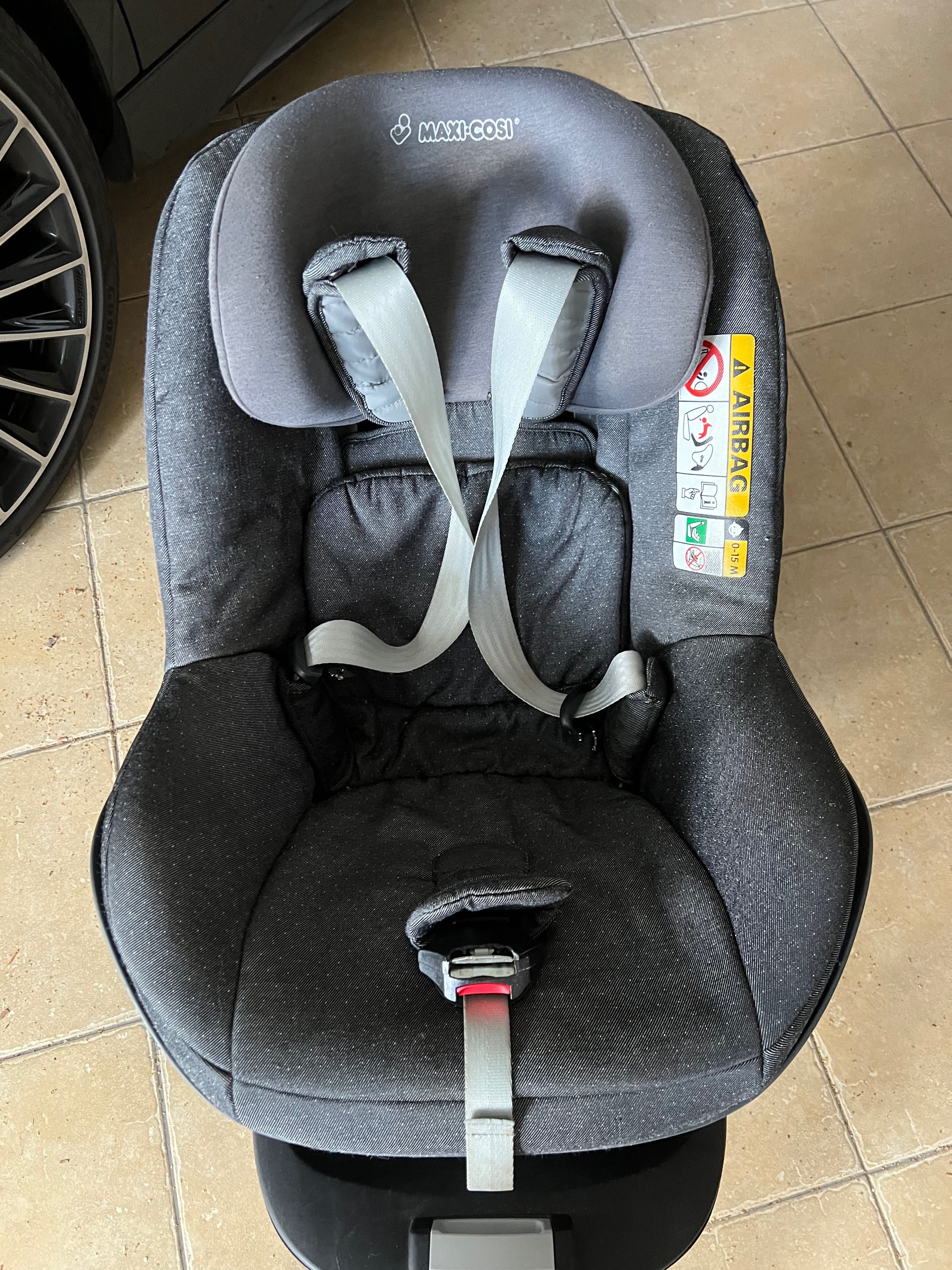 Maxi Cosi 2Way Pearl fotelik oraz nosidełko+baza 2wayFix - Isofix