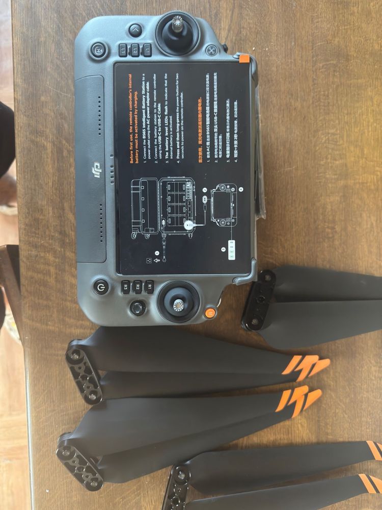 Пульт DJI RC Plus з акб (Пропелери Matrice)