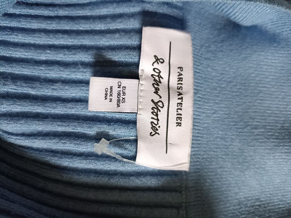 Bluzka sweterekowa & Other Stories