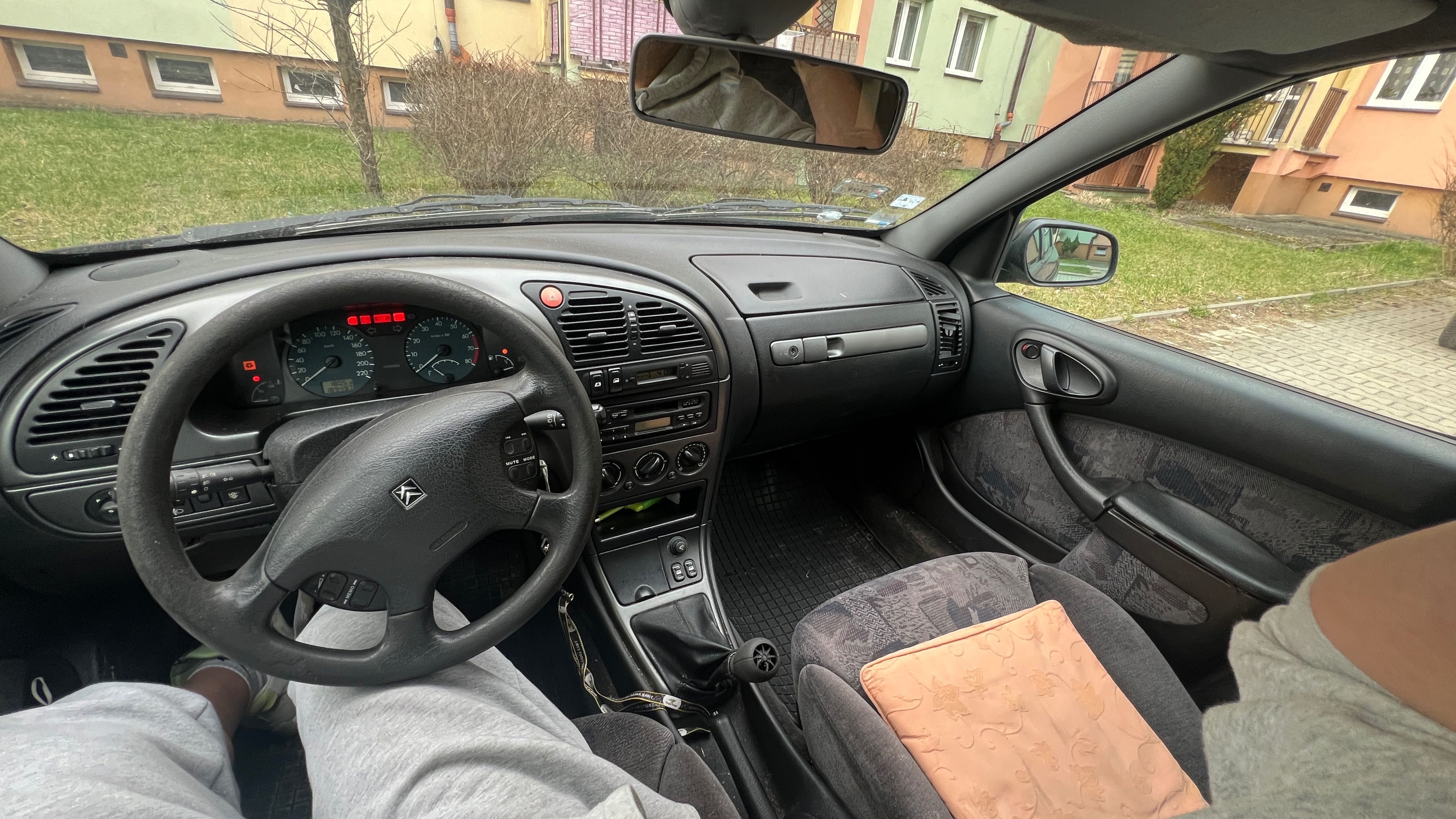 Citroen Xsara Picasso 1.8 81KW niski przebieg