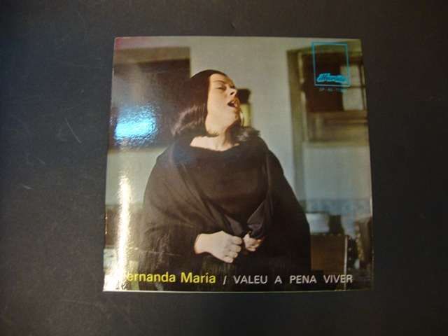 8 Vinis - Singles de Fado