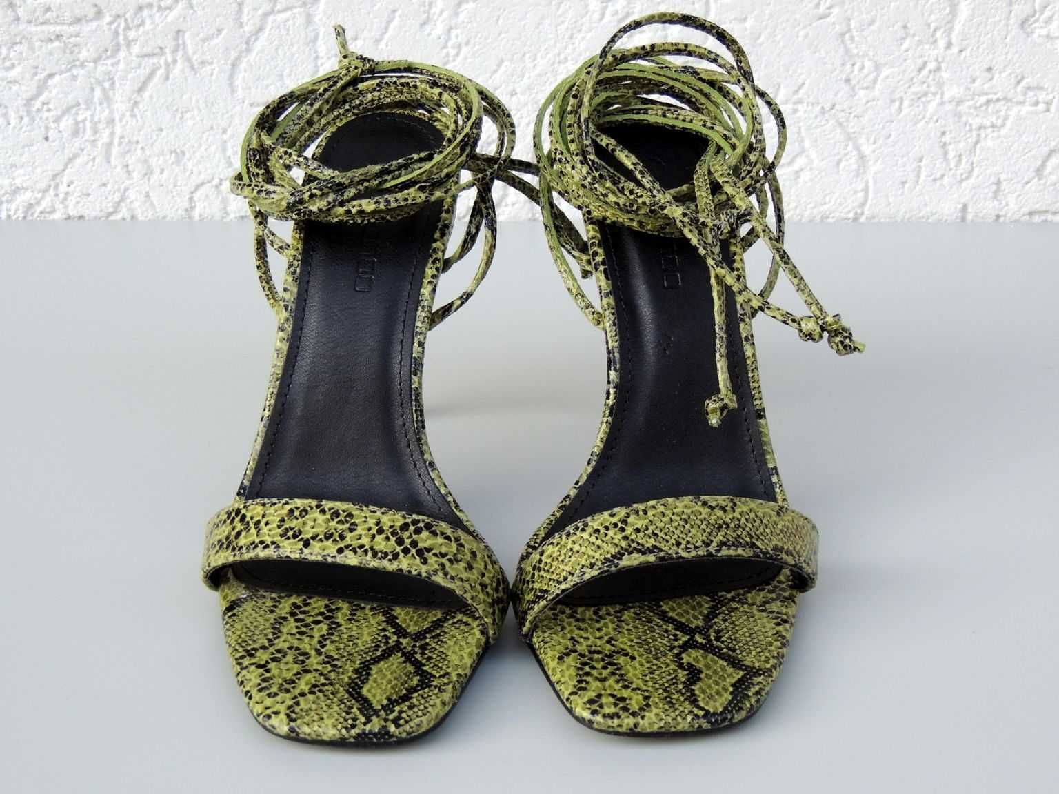 Eleganckie sandały "BOOHOO" rozmiar 6 (40)
